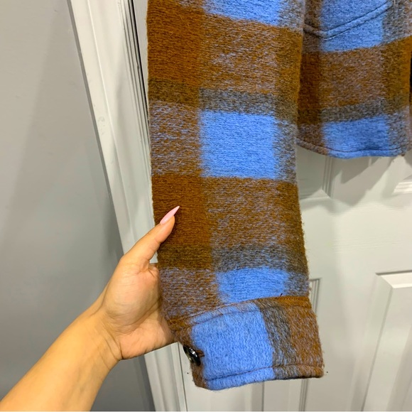 Wilfred Free “The Ganna Cropped Shirt Jacket” - Picture 7 of 12